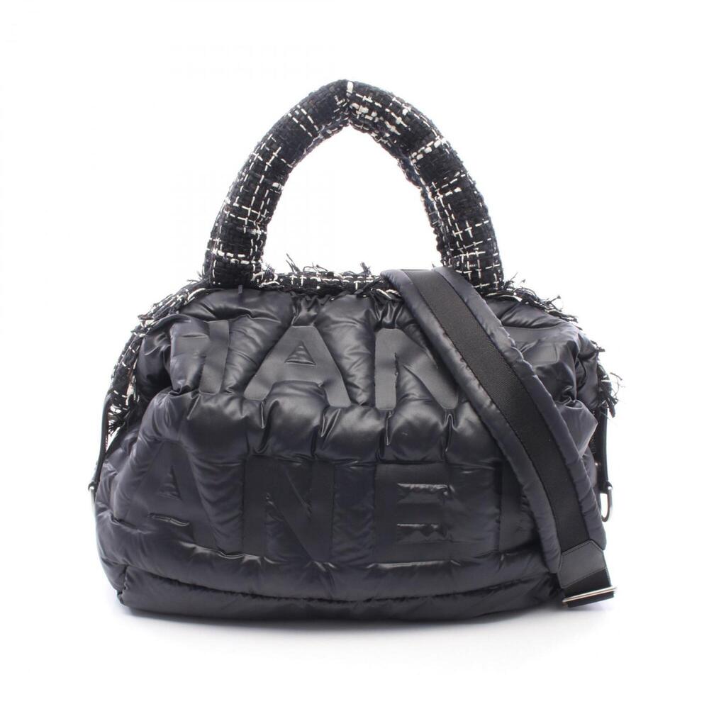 CHANEL Black Leather Tote Bag